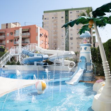 SPLASH & SILDES